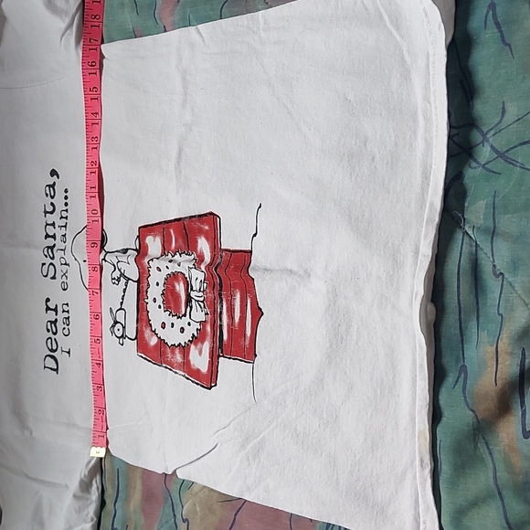 Snoopy tshirt,Dear Santa I Can Explain - Picture 2 of 3